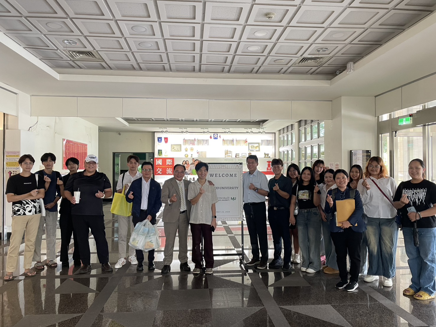 Link to 泰國湄洲大學校長來訪